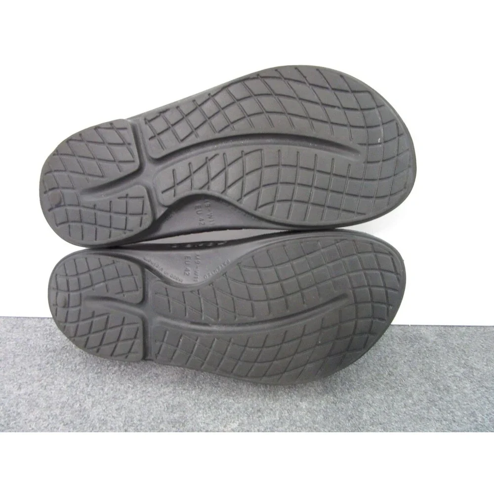 OOFOS Unisex Thong Sandal Size M9 W11 EU42 Black OOahh Sport Recovery Slide